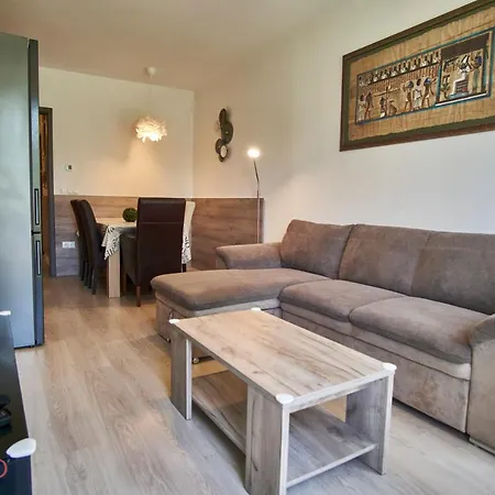 Sungarden - Hostaid Apartment