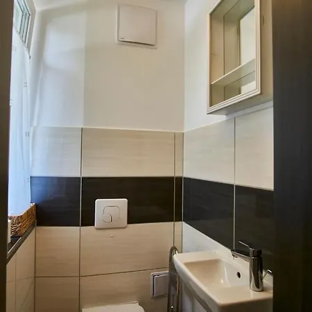 Sungarden - Hostaid Apartment Siofok